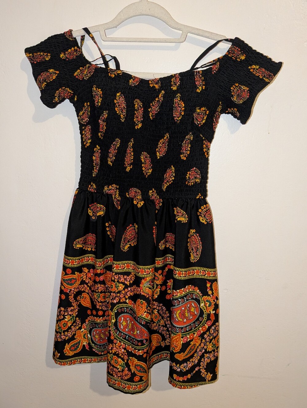 Band of Gypsies Black Off-Shoulder Paisley Mini Dress Size S